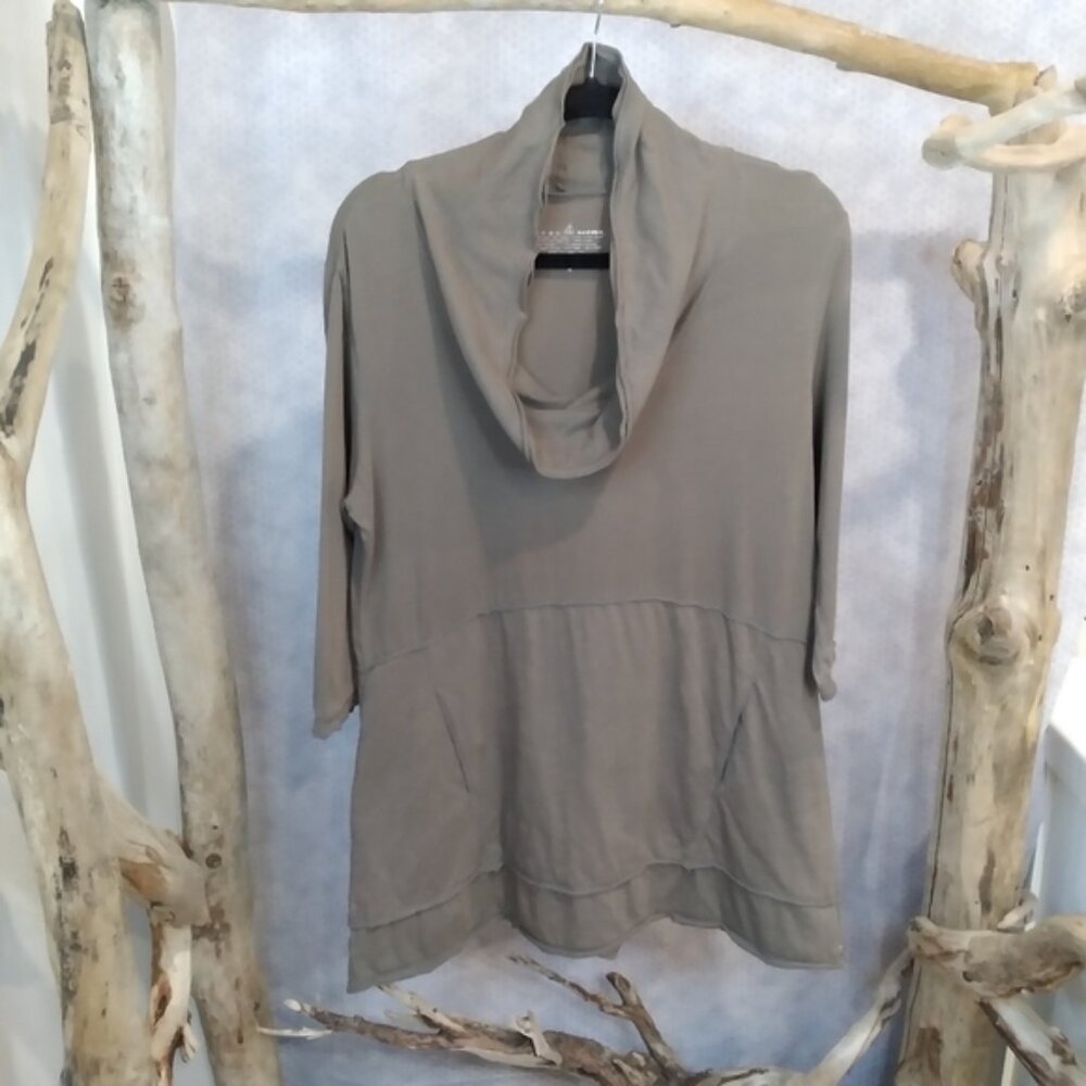 Neon Buddha olive green kangaroo pouch pocket cowl neck long line